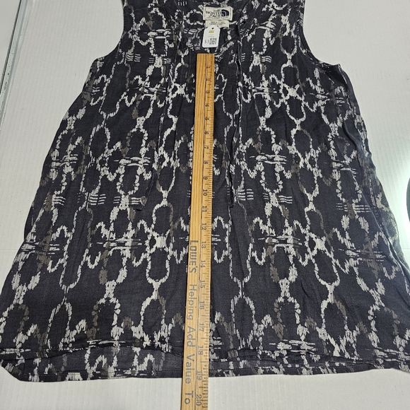 The North Face Black and White Sleeveless Top Blouse Size M 100% Cotton - Picture 6 of 8